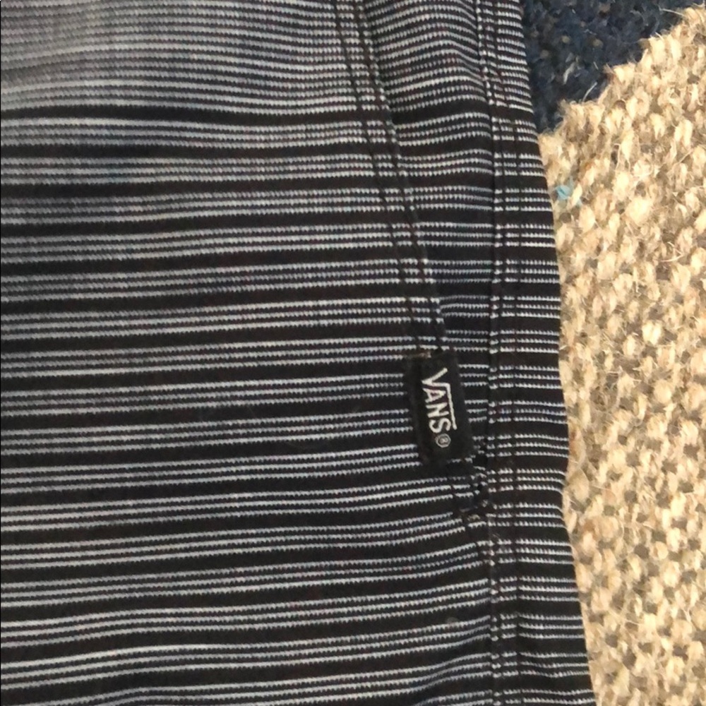 Vans shorts - Picture 2 of 5